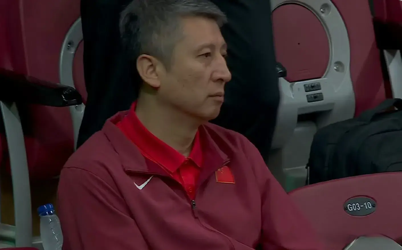 中国男篮半, 嫩队