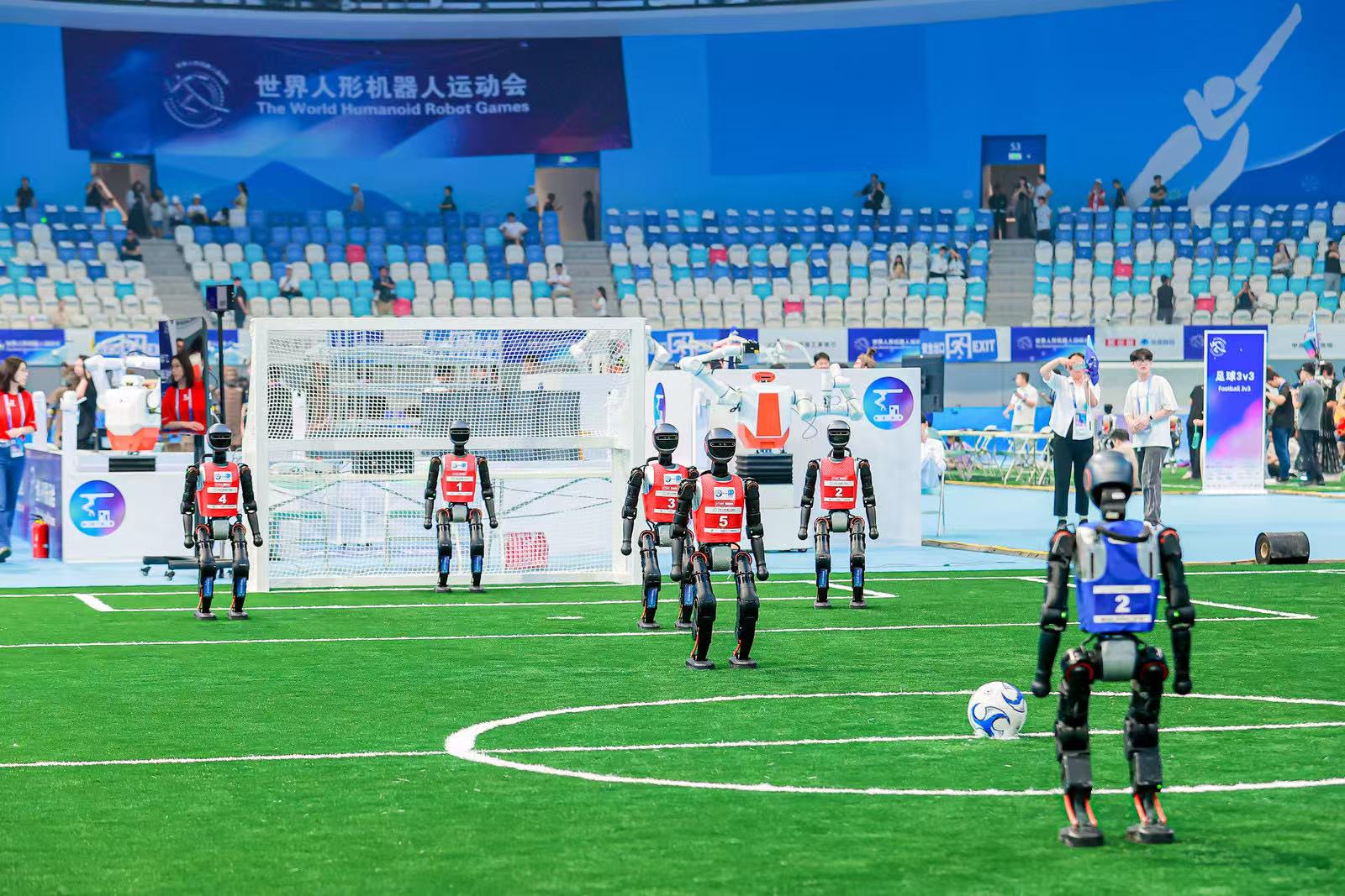 况是, 完成小跑, 会上 况是, 完成小跑, 会上